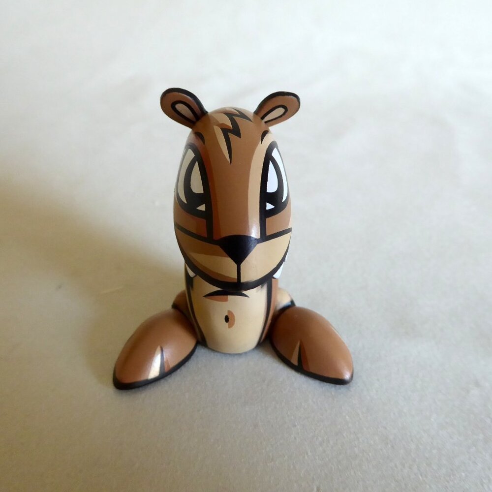 NEW 2007 KIDROBOT FINDERS KEEPERS SHERMIN SQUIRREL 2/20 DESIGNER VINYL FIGURE - Picture 3 of 15